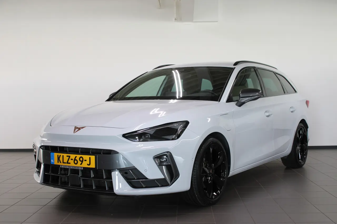 CUPRA Leon Sportstourer 1.5 TSI E-Hybrid Business PHEV 2025, foto 1