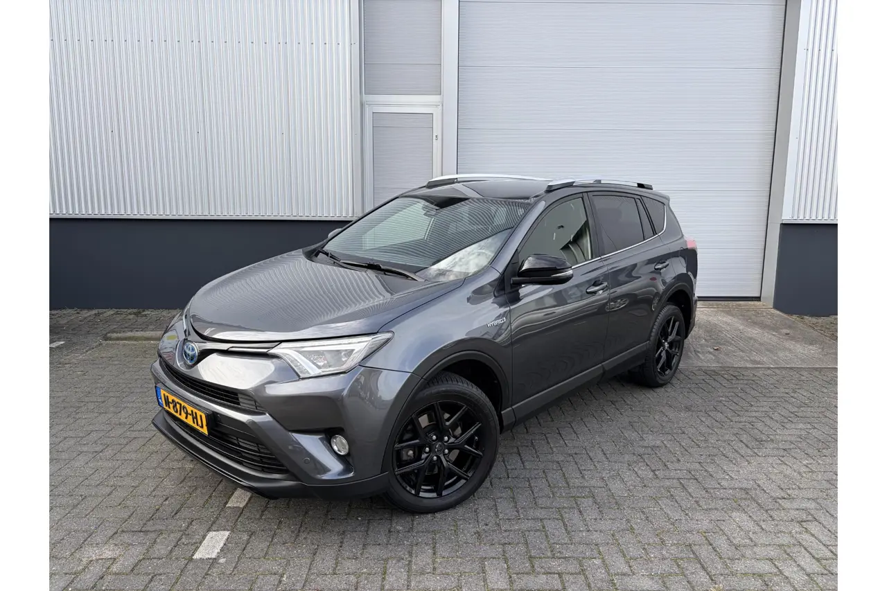 Toyota RAV4 2.5 Hybrid AWD Energy Plus 2018, foto 1