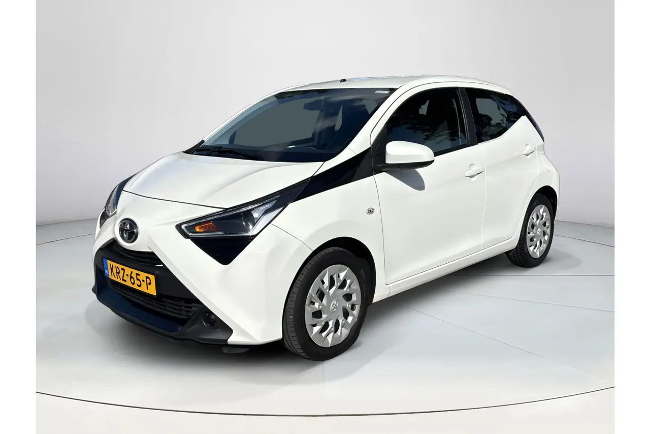 Toyota Aygo 1.0 VVT-i X-Play 2021, foto 1