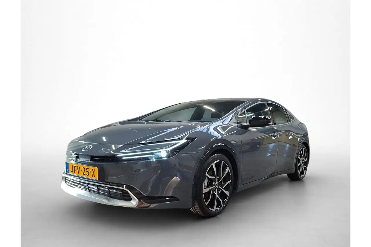 Toyota Prius 2.0 Plug-in Executive 2025, foto 1