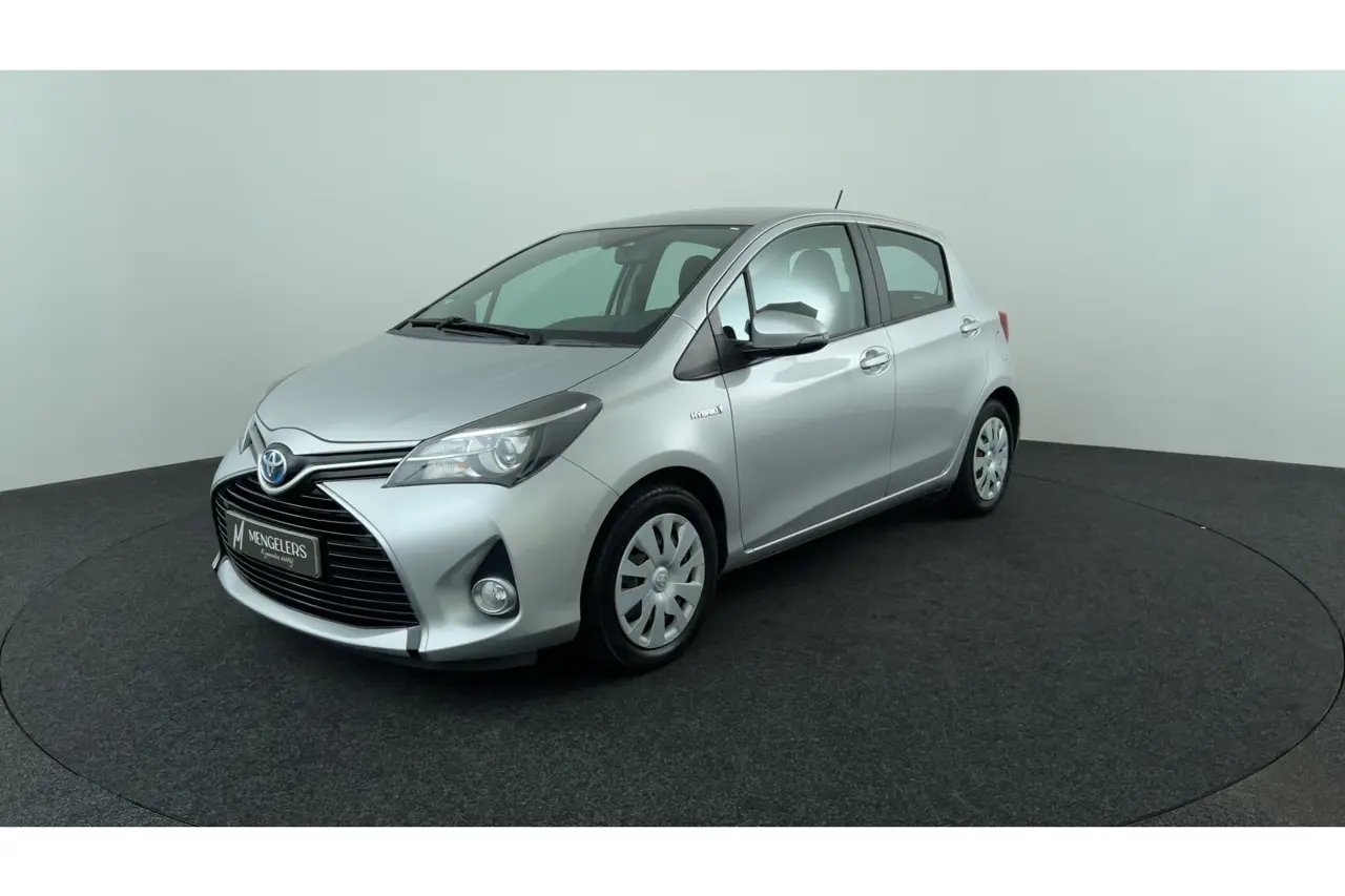 Toyota Yaris 1.5 Hybrid Aspiration 2017, foto 1