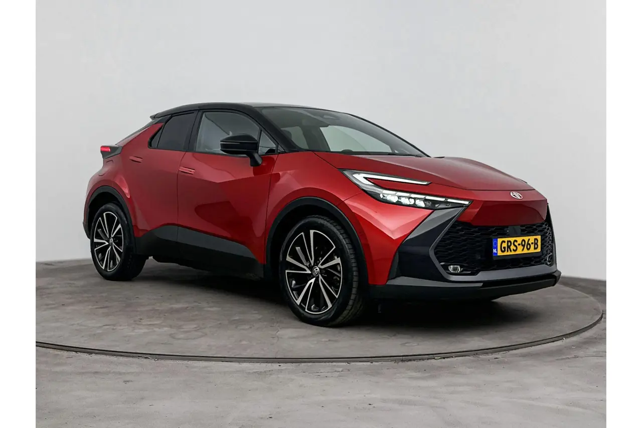 Toyota C-HR 2.0 Plug-In Hybrid 220 Executive 2024, foto 1