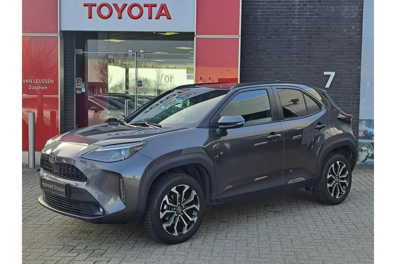 Toyota Yaris Cross 1.5 Hybrid 115 First Edition 2025, foto 1