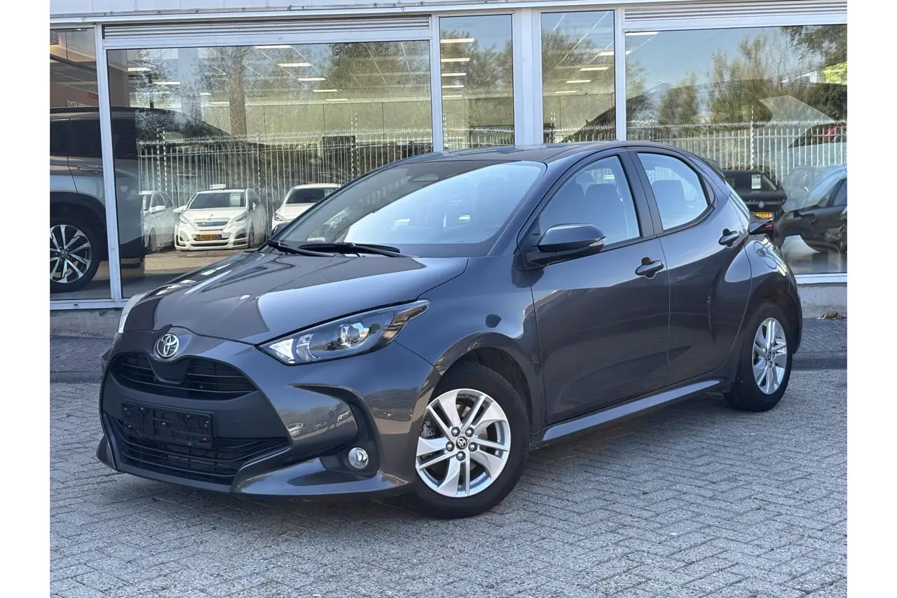Toyota Yaris 1.5 Hybrid Active 2025, foto 1