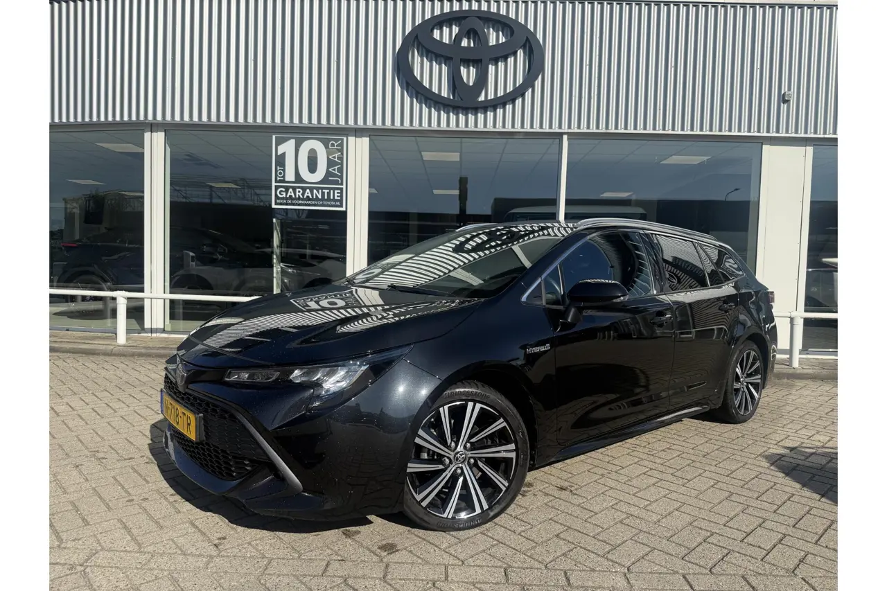 Toyota Corolla Touring Sports 1.8 Hybrid Business Plus 2022, foto 1