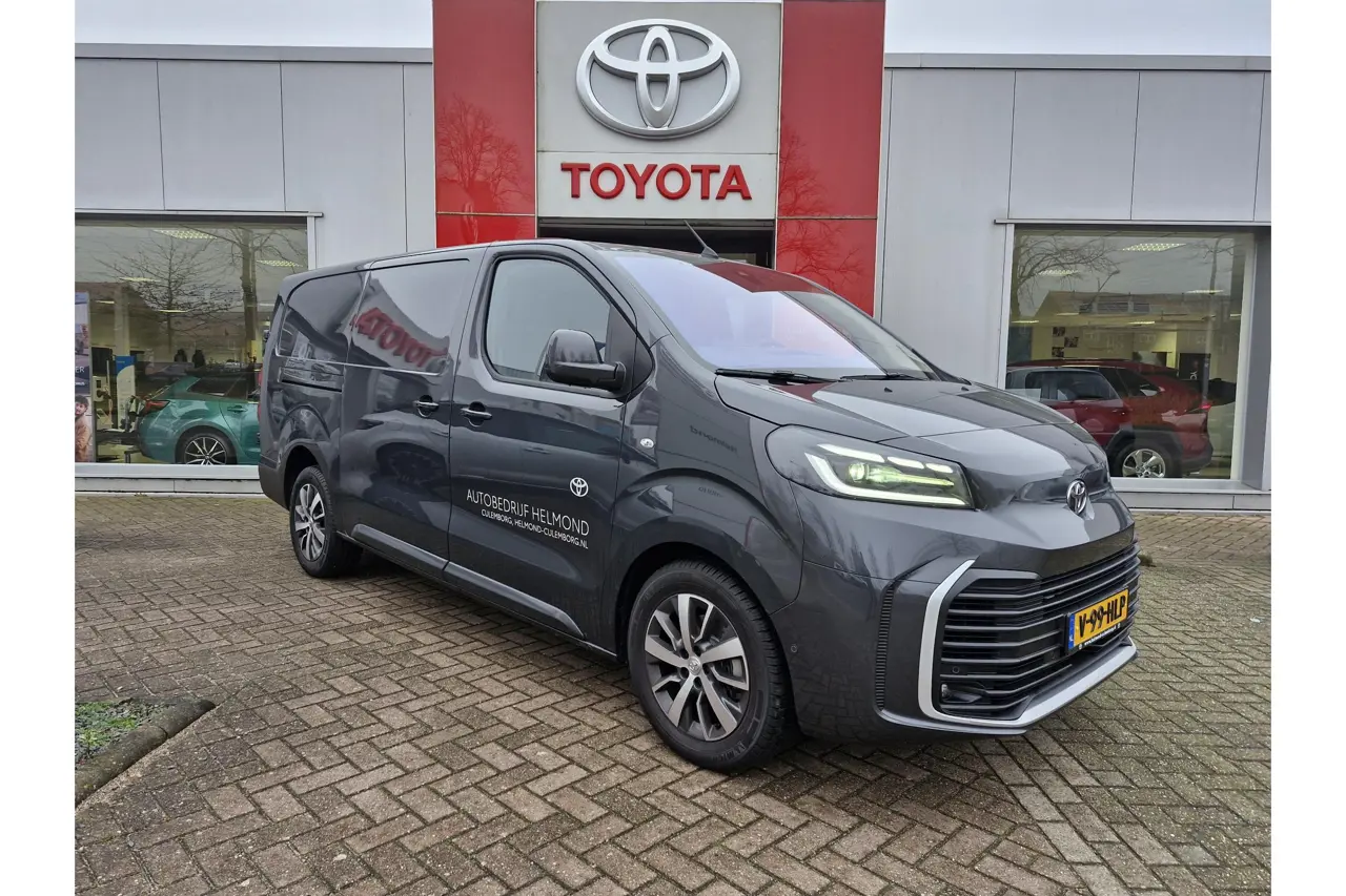 Toyota Proace Long Worker 2.0 D-4D L2 Professional 2024, foto 1