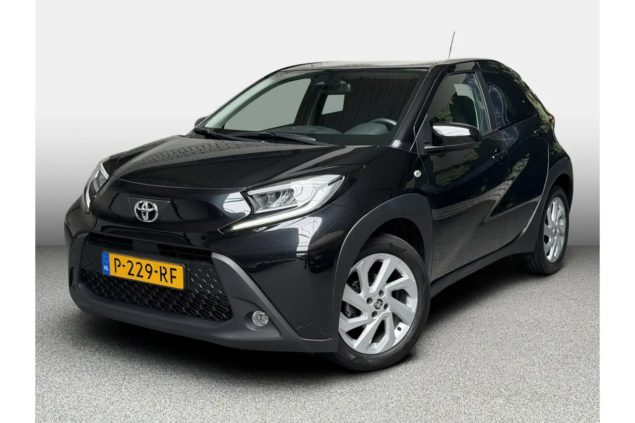 Toyota Aygo X 1.0 VVT-i S-CVT First 2022, foto 1