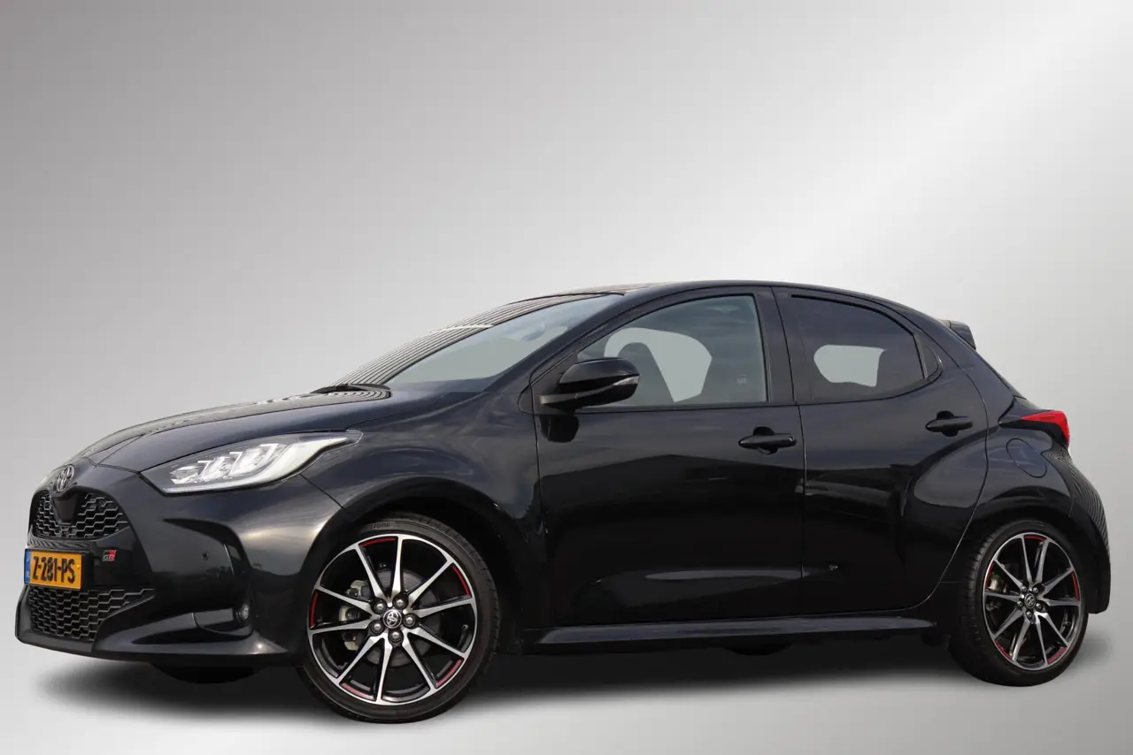 Toyota Yaris 1.5 Hybrid 130 Gr Sport, 2024, foto 1