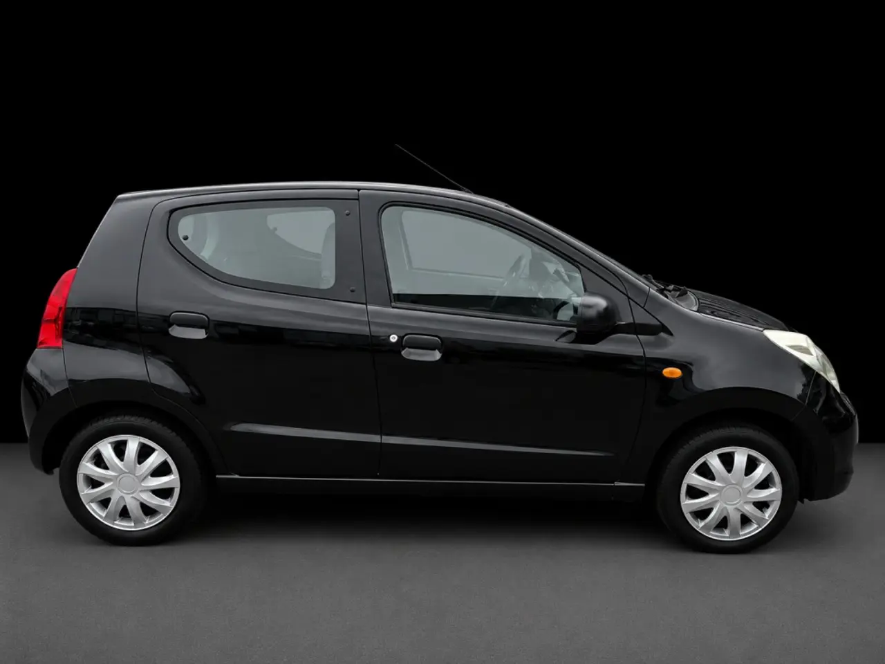 Suzuki Alto 1.0 Comfort 2011, foto 1