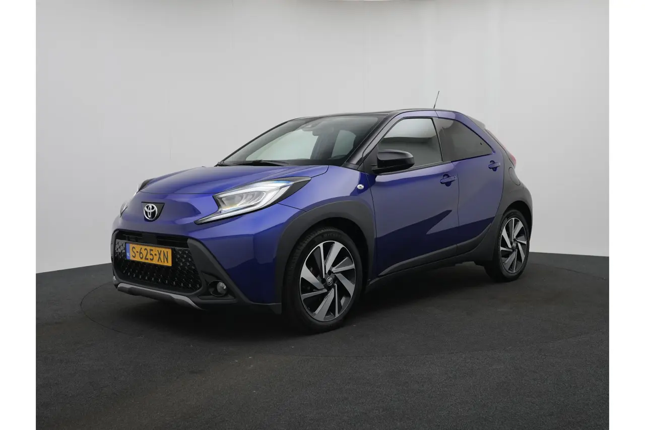 Toyota Aygo X 1.0 VVT-i Mt Envy 2023, foto 1