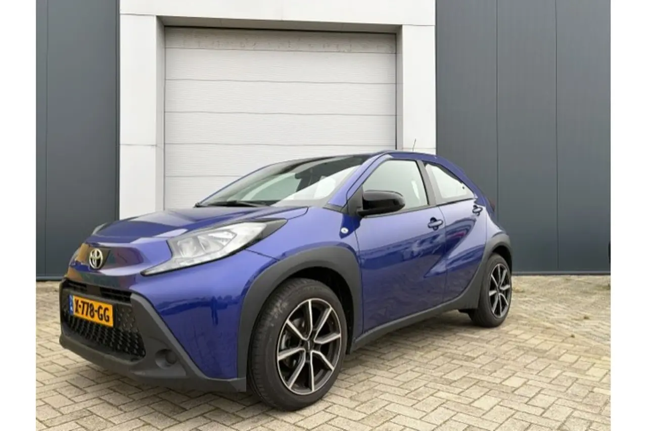 Toyota Aygo X 1.0 VVT-i Mt Play 2023, foto 1