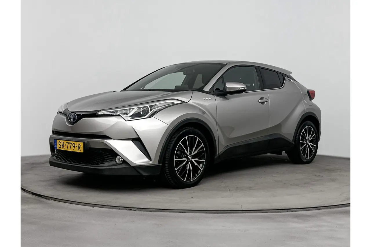 Toyota C-HR 1.8 Hybrid Dynamic 2018, foto 1