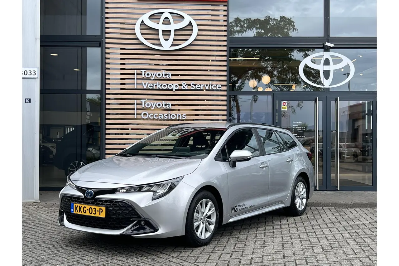 Toyota Corolla Touring Sports Hybrid 140 Active 2026, foto 1