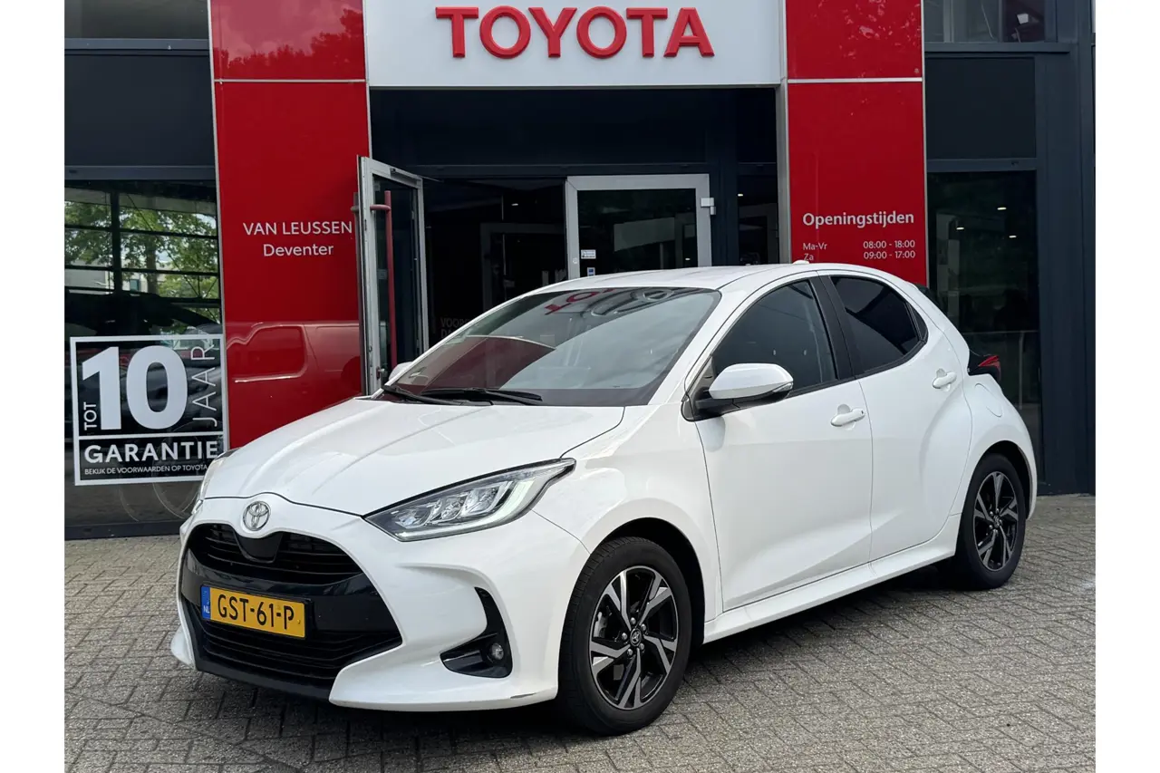 Toyota Yaris 1.5 Hybrid 115 First Edition 2024, foto 1