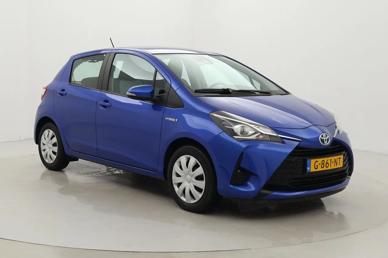 Toyota Yaris 1.5 Hybrid Active 2019, foto 1