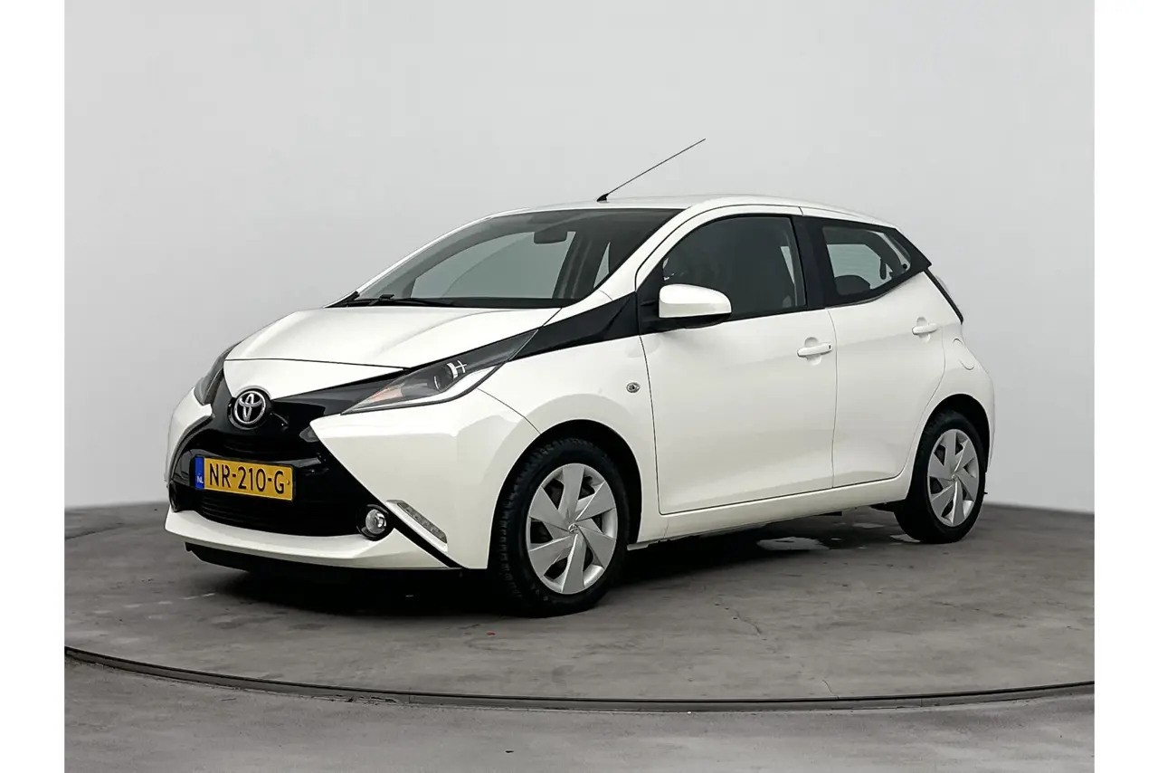 Toyota Aygo 1.0 VVT-i X-Play 2017, foto 1