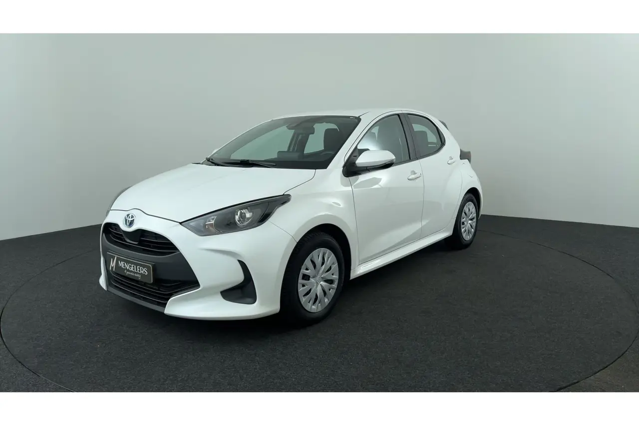 Toyota Yaris 1.5 Hybrid Comfort 2021, foto 1