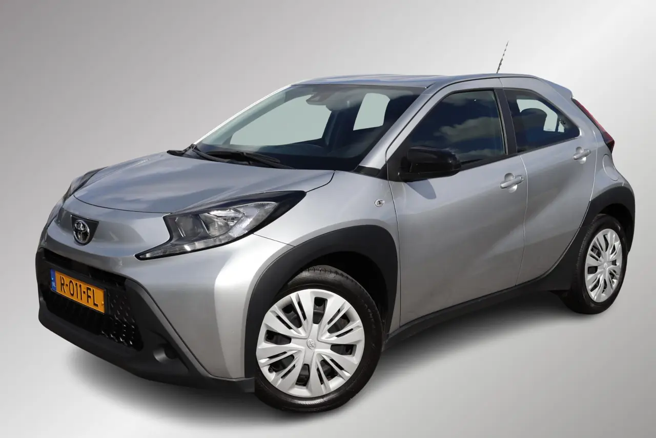 Toyota Aygo X 1.0 VVT-i Play, 2022, foto 1