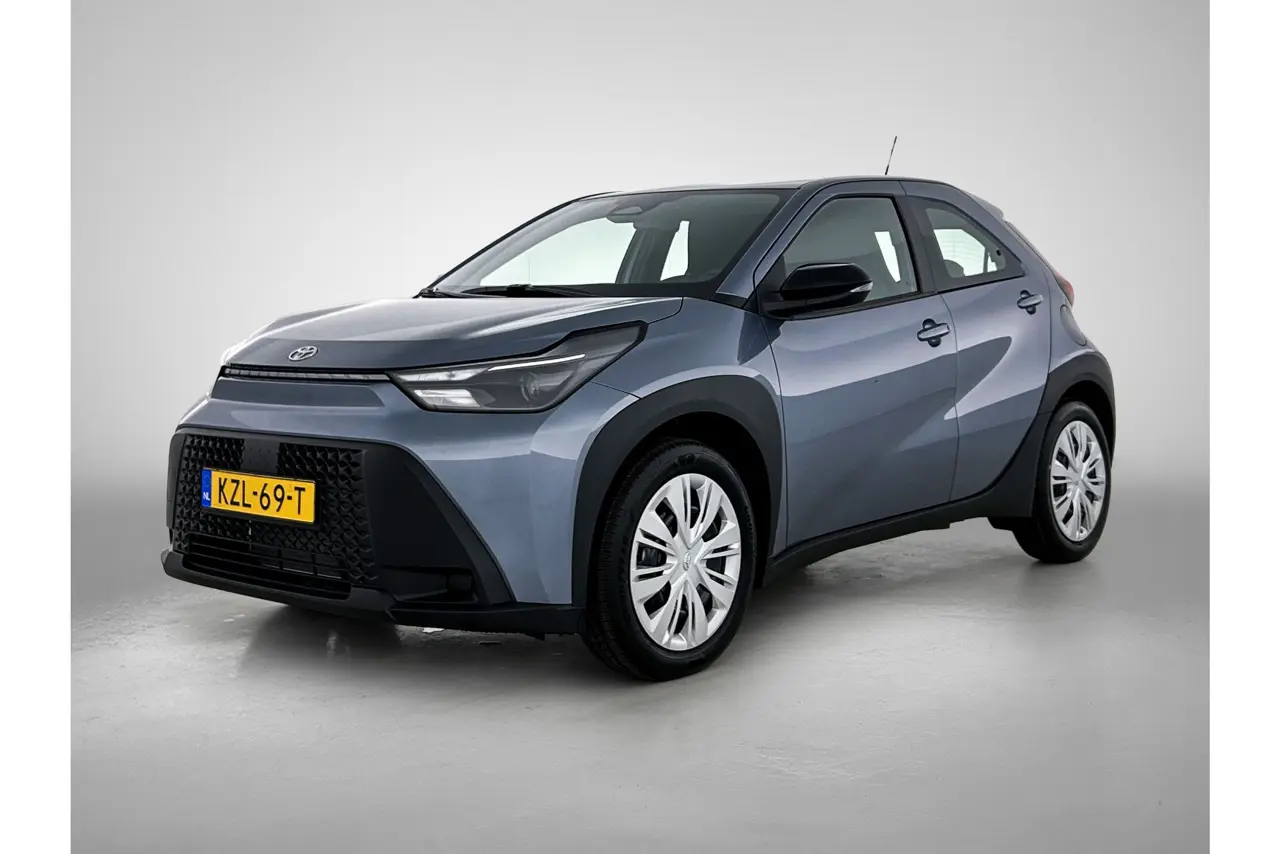Toyota Aygo X Hybrid 115 Play 2026, foto 1
