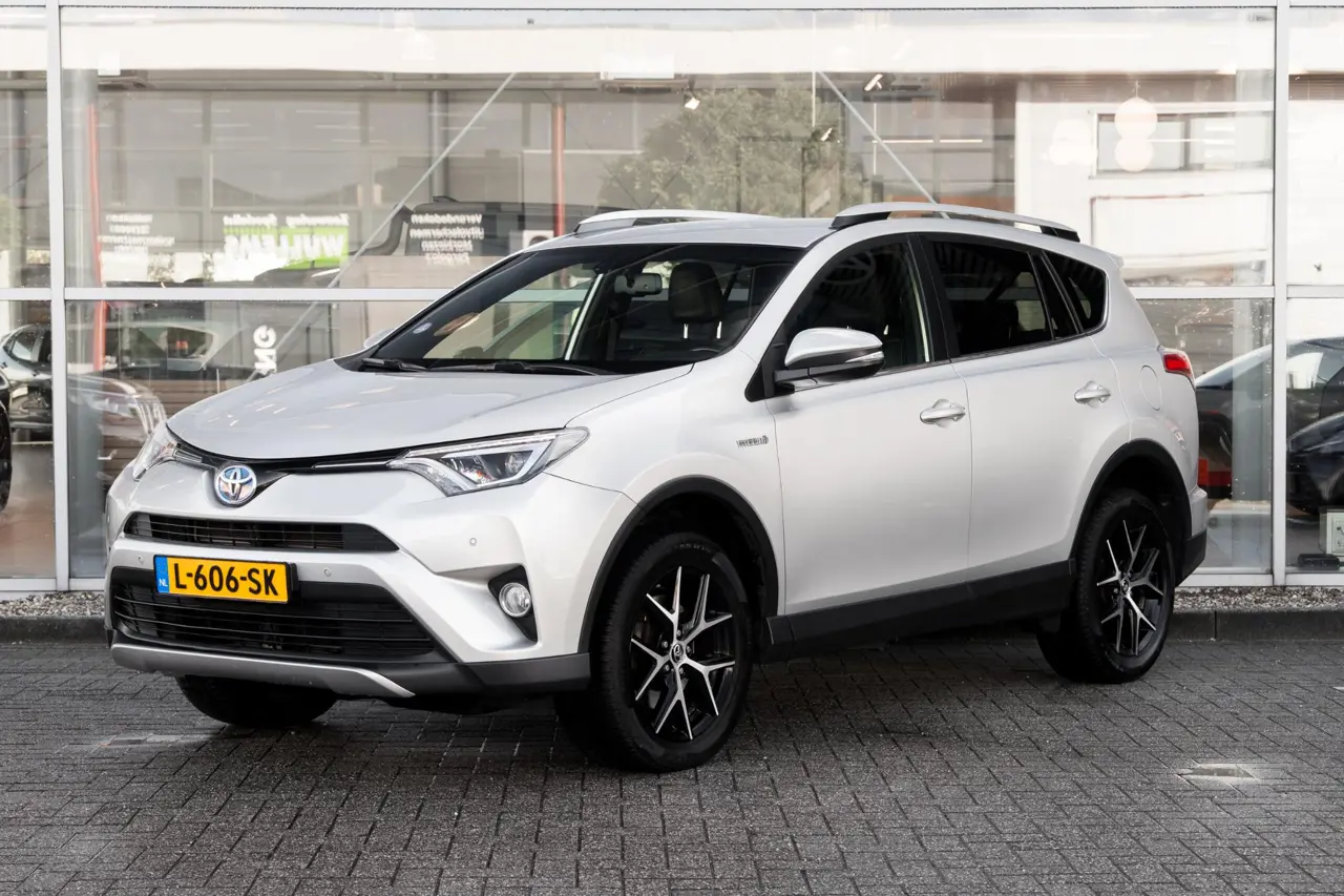 Toyota RAV4 2.5 Hybrid Style 2016, foto 1