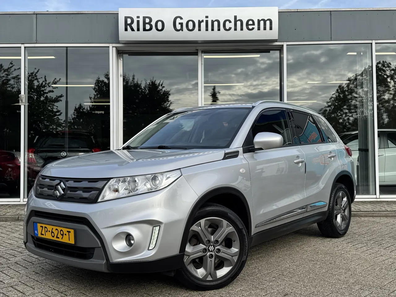 Suzuki Vitara 1.6 Exclusive 2015, foto 1