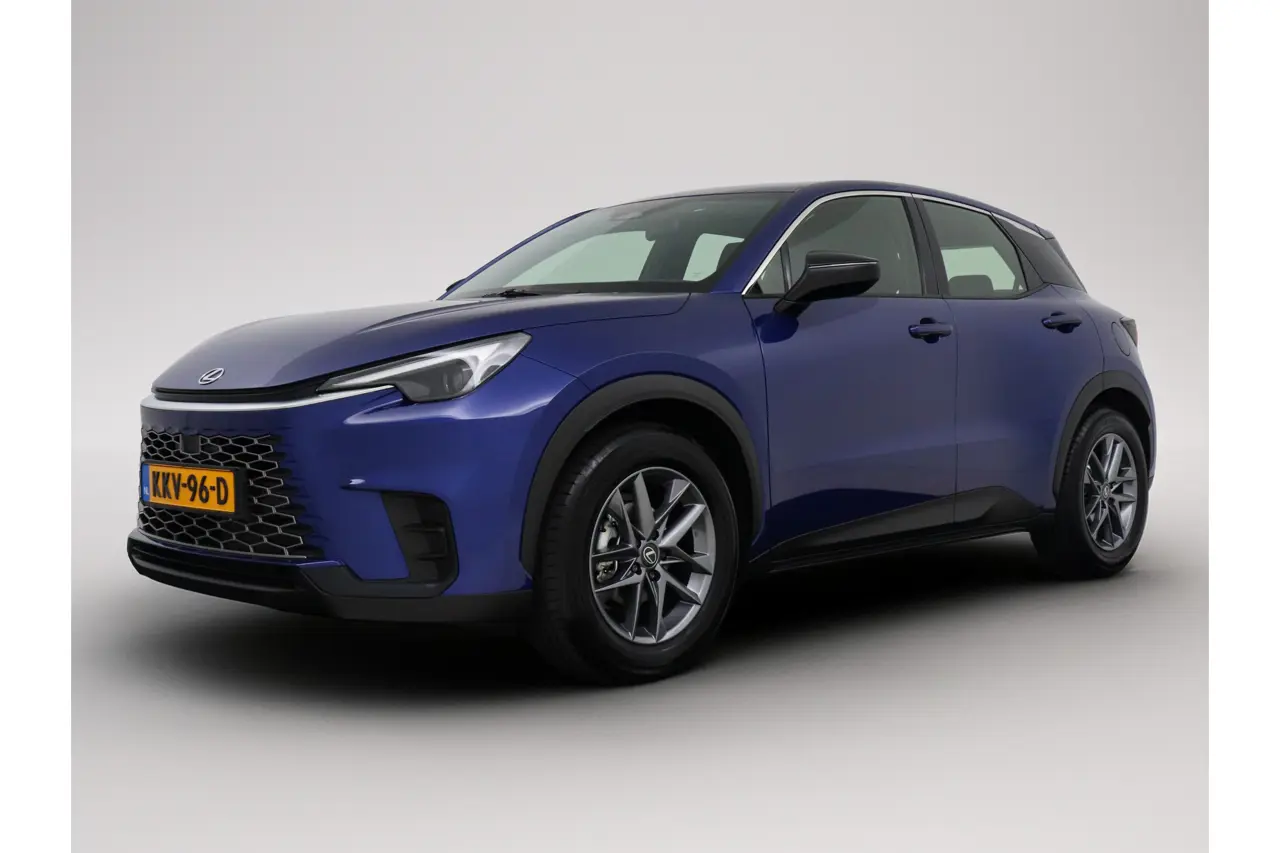 Lexus LBX 1.5 2Wd 2026, foto 1