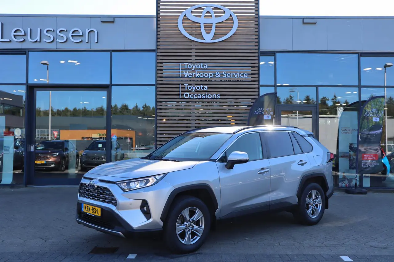 Toyota RAV4 2.5 Hybrid AWD Dynamic 2024, foto 1