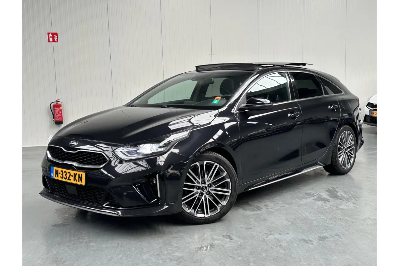 Kia ProCeed 1.5 T-Gdi Gt-Plusline 2021, foto 1
