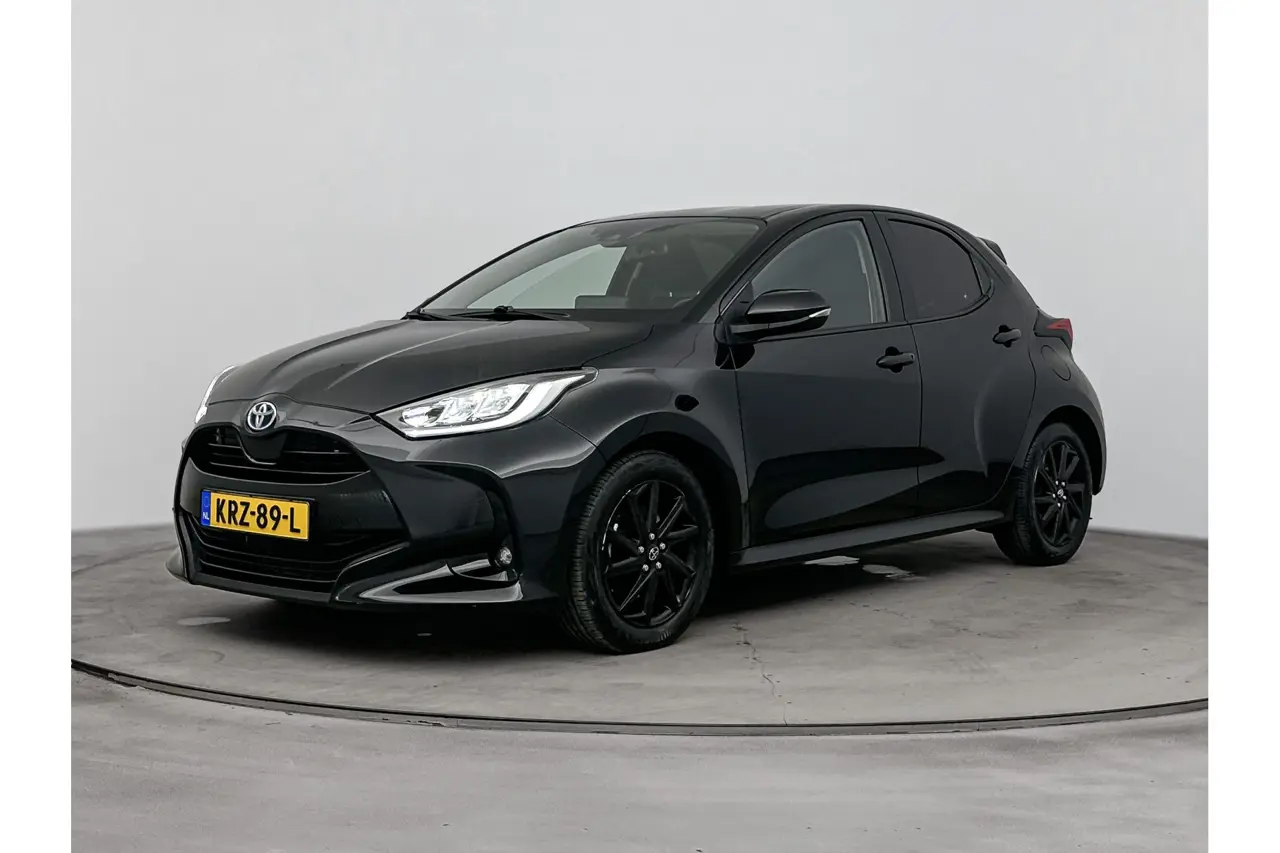 Toyota Yaris 1.5 Hybrid Dynamic 2022, foto 1