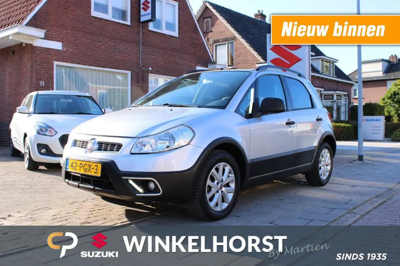 Fiat Sedici 1.6-16V Young 2011, foto 1