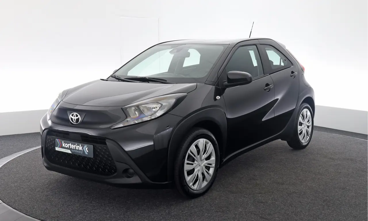 Toyota Aygo X 1.0 VVT-i Mt Play 2024, foto 1