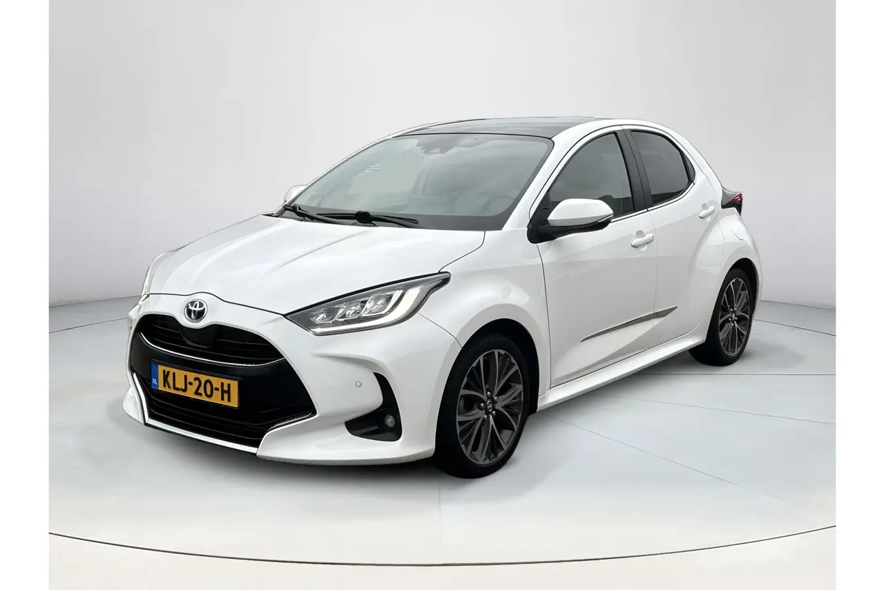 Toyota Yaris 1.5 Hybrid Executive 2023, foto 1