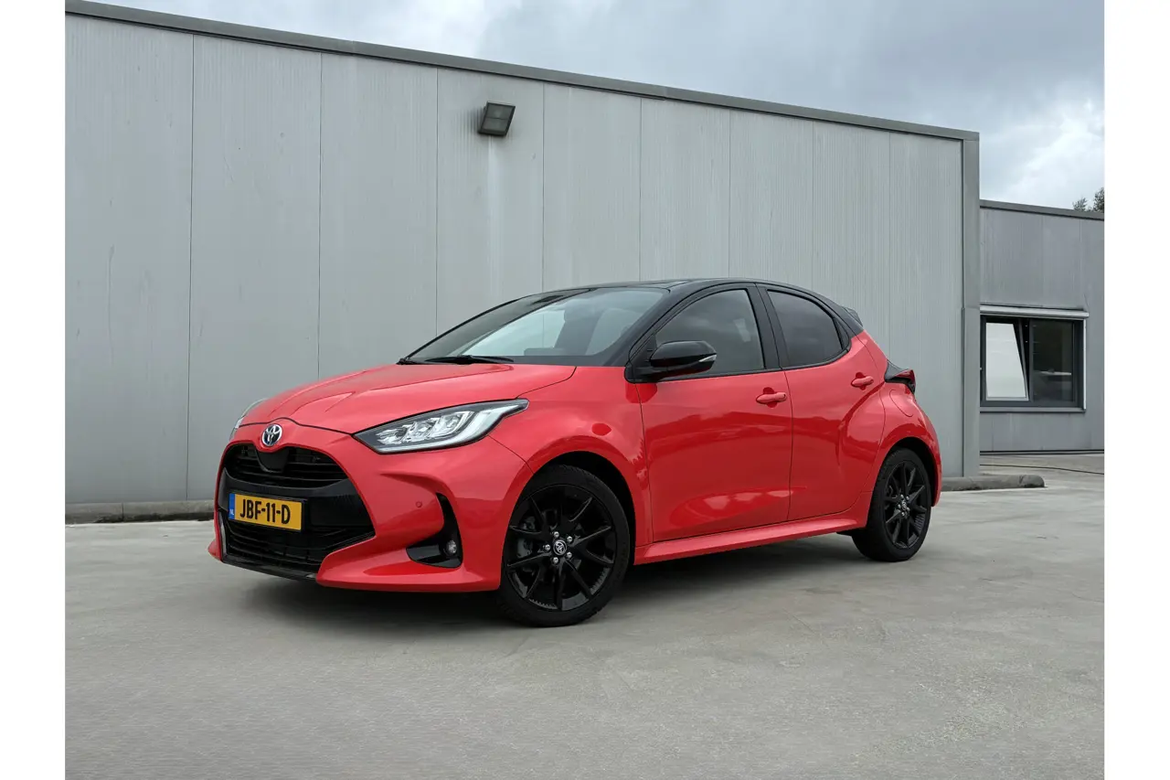 Toyota Yaris 1.5 Hybrid Executive Limited Automaat 116Pk 2024, foto 1