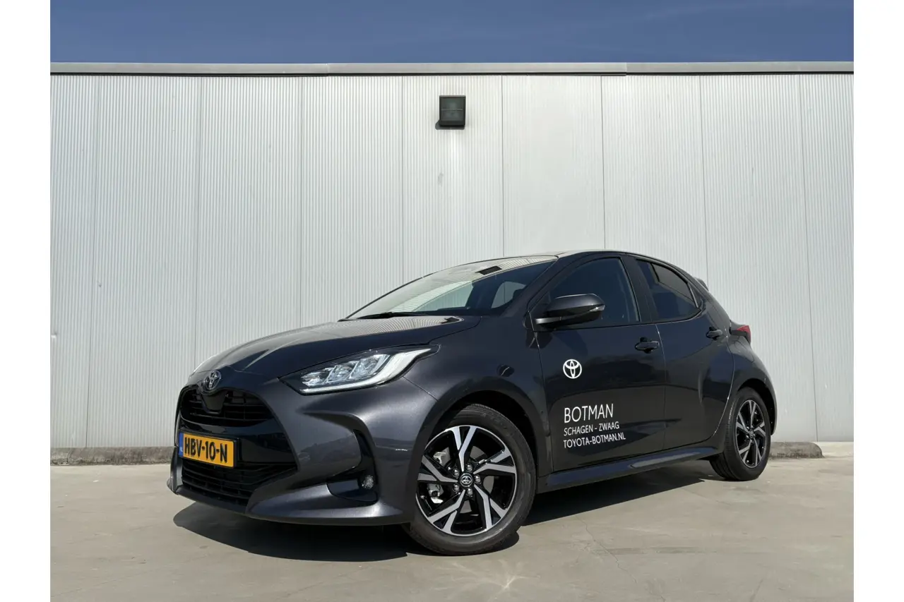 Toyota Yaris 1.5 Hybrid 115 First Edition Automaat 2025, foto 1