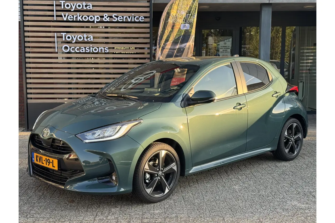 Toyota Yaris 1.5 Hybrid 130 Executive 2026, foto 1