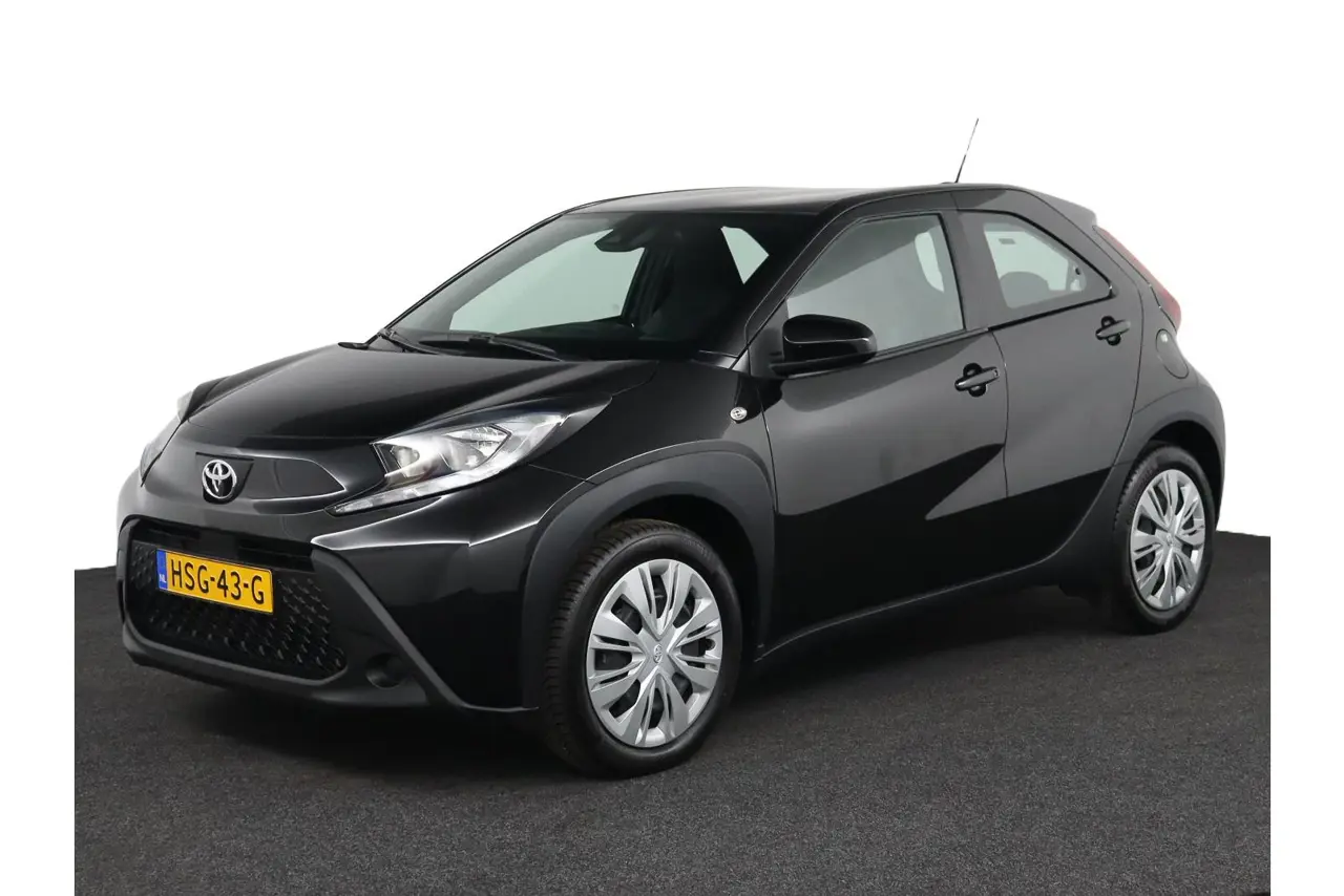 Toyota Aygo X 1.0 VVT-i Mt Play 2025, foto 1