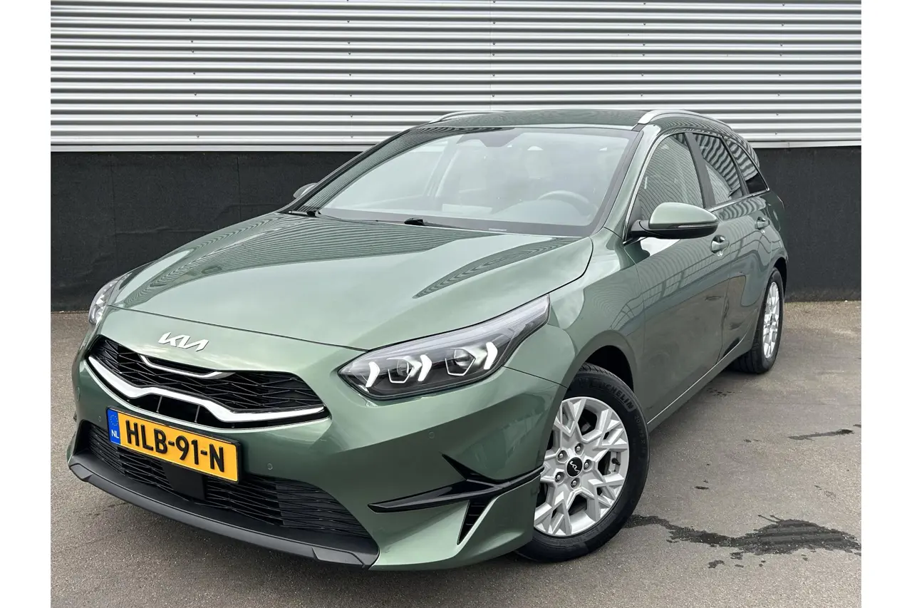 Kia Ceed Sportswagon 1.5 T-GDi DynamicLine 2025, foto 1