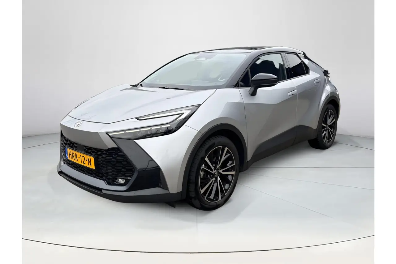 Toyota C-HR 2.0 Plug-In Hybrid 220 Executive 2025, foto 1
