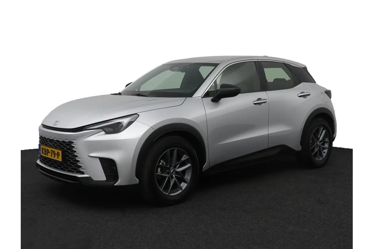 Lexus LBX 1.5 Business Line 2Wd 2025, foto 1