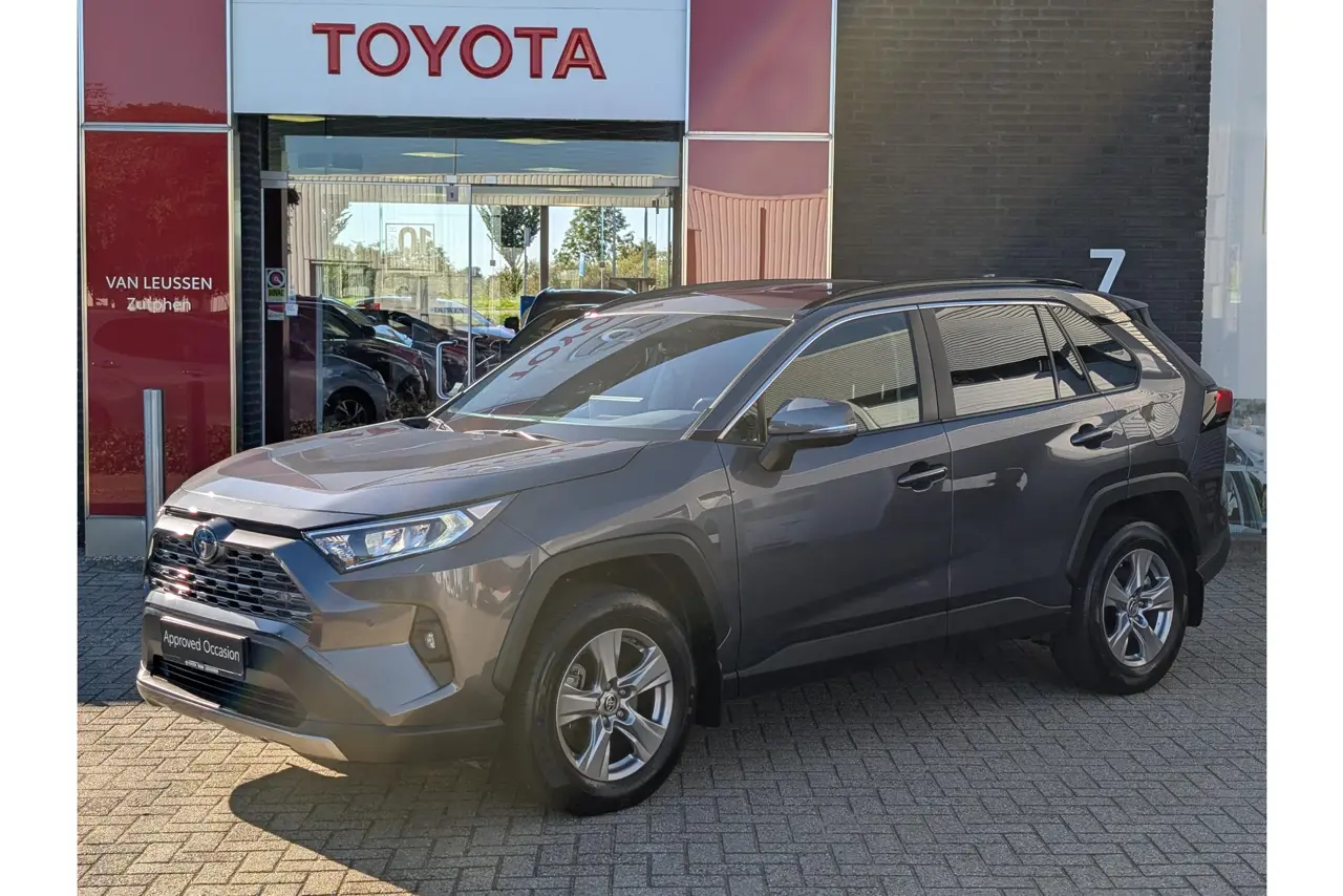 Toyota RAV4 2.5 Hybrid AWD Dynamic 2024, foto 1