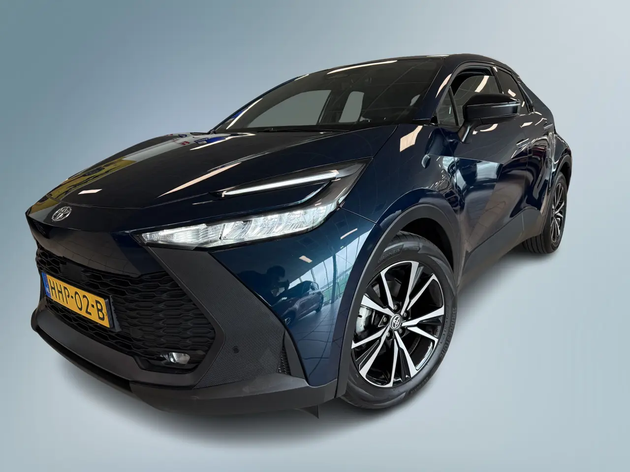 Toyota C-HR 1.8 Hybrid 140 Dynamic 2025, foto 1