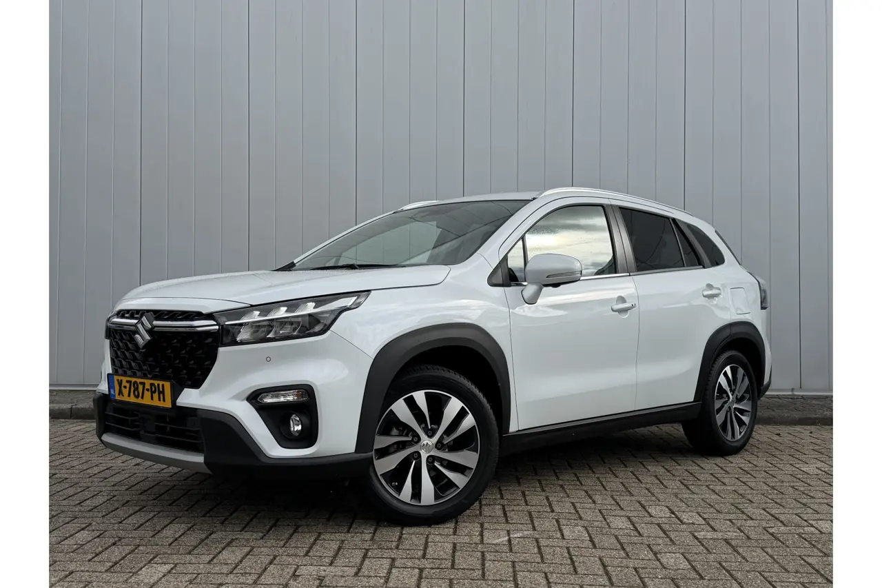 Suzuki S-Cross 1.4 Boosterjet Style Smart Hybrid Trekhaak Pdc Cruise 360 Camera Keyless 2024, foto 1