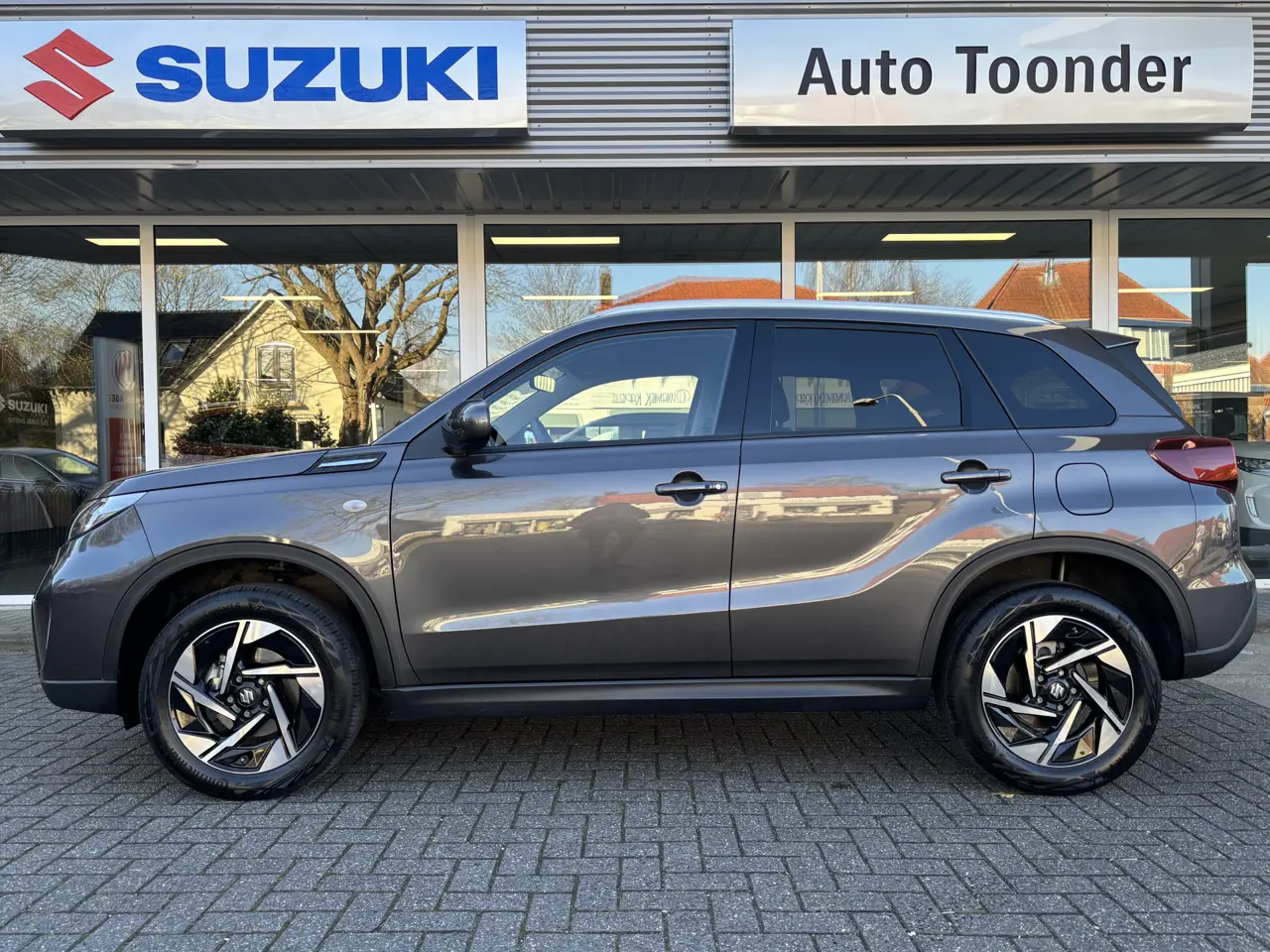 Suzuki Vitara Automaat Style 1.4 Boosterjet Smart Hybrid 2025, foto 1