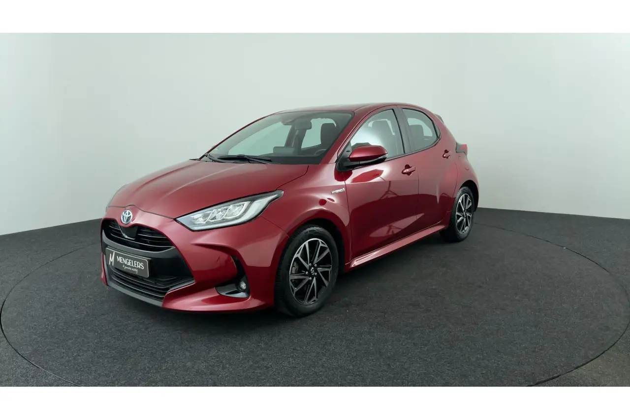 Toyota Yaris 1.5 Hybrid Dynamic 2021, foto 1