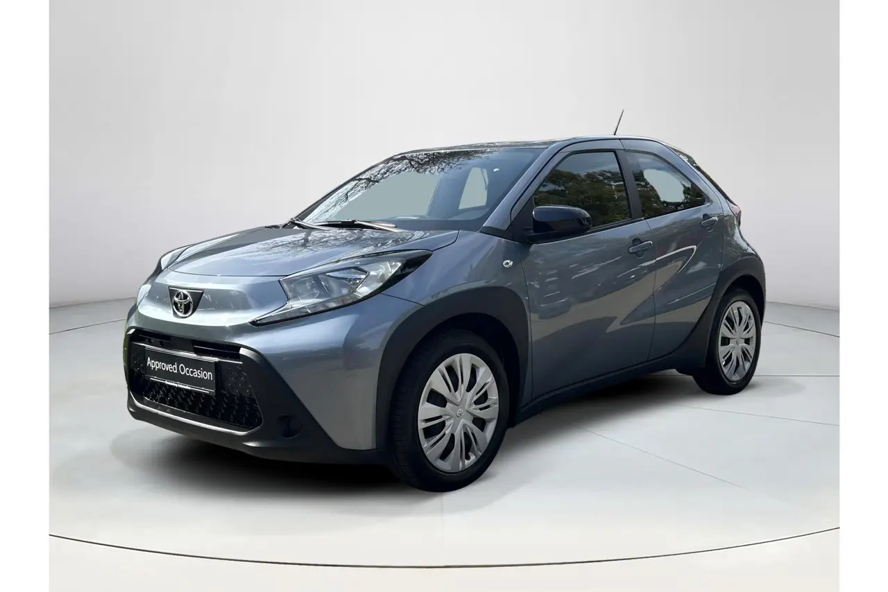 Toyota Aygo X 1.0 VVT-i Mt Play 2025, foto 1