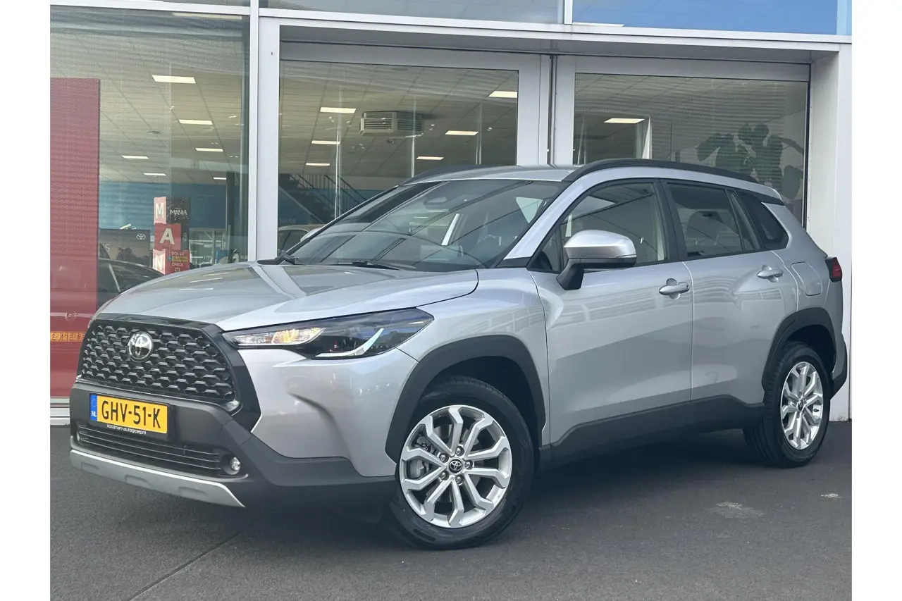 Toyota Corolla Cross Hybrid 140 Active 2024, foto 1