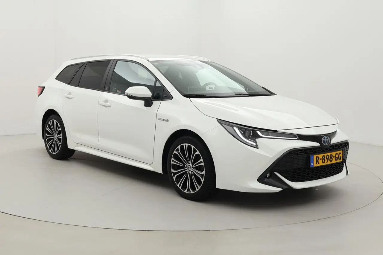 Toyota Corolla Touring Sports 1.8 Hybrid Business Plus 2021, photo 1