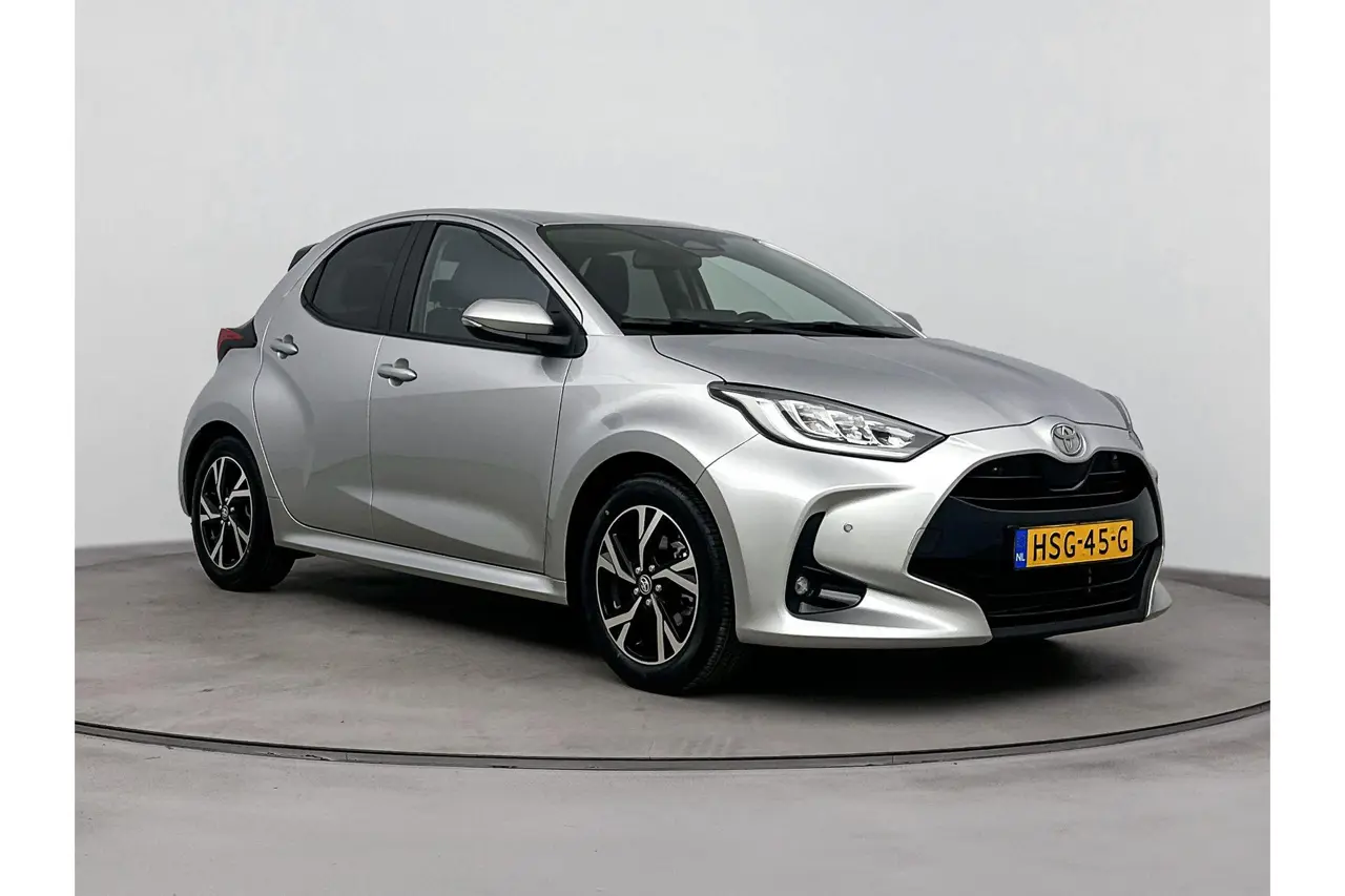 Toyota Yaris 1.5 Hybrid 115 Dynamic 2025, foto 1