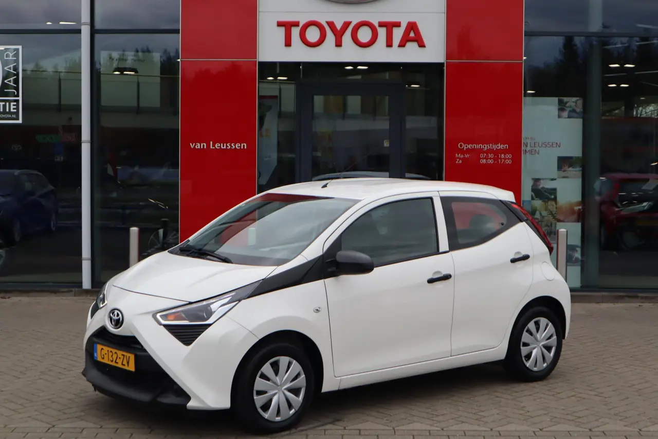 Toyota Aygo X X-Fun 5-Deurs 2019, foto 1