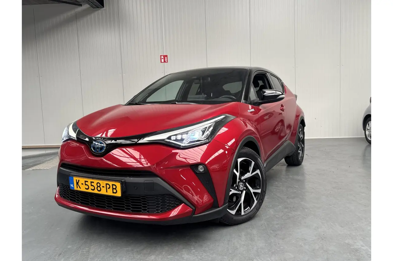 Toyota C-HR 2.0 Hybrid Business Plus 2021, foto 1